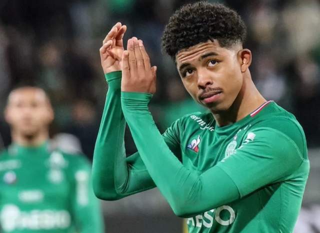  布雷斯特降级后主帅主动担责辞职  