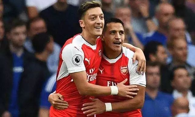  国米旧将桑切斯复活，助马赛法甲争冠弯道超车  